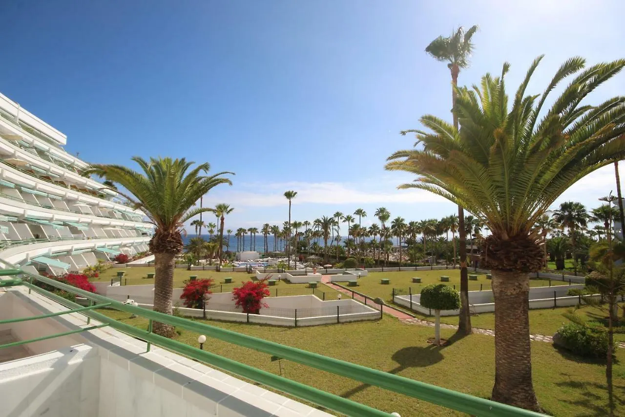 Luxury Apartments In First Beach Line With Pool Costa Adeje İspanya